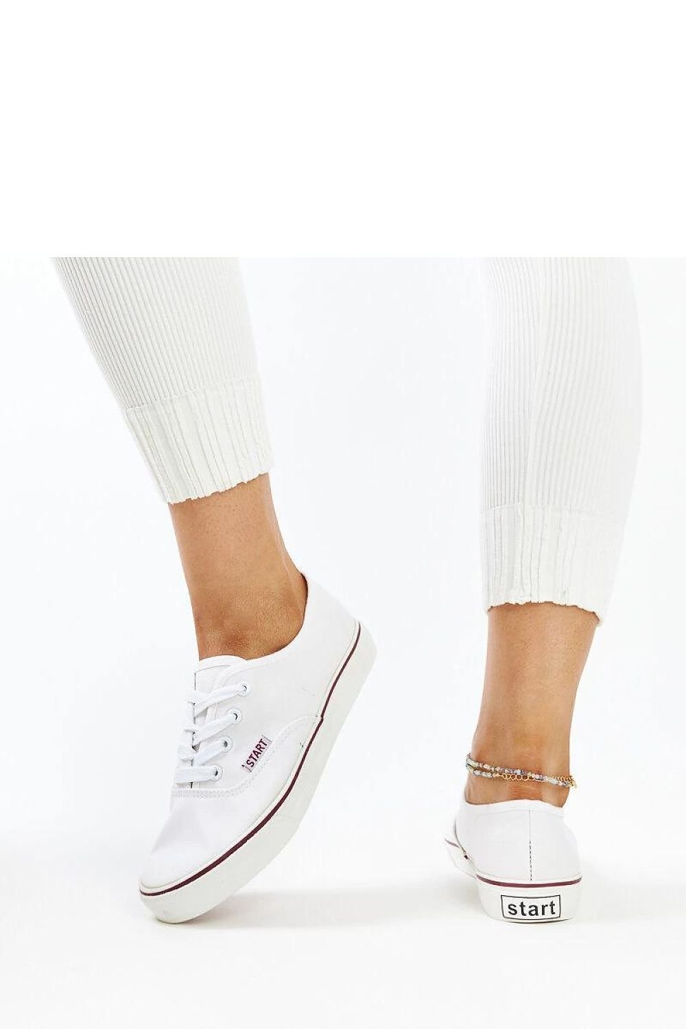 Sneakers model 207395 Solea