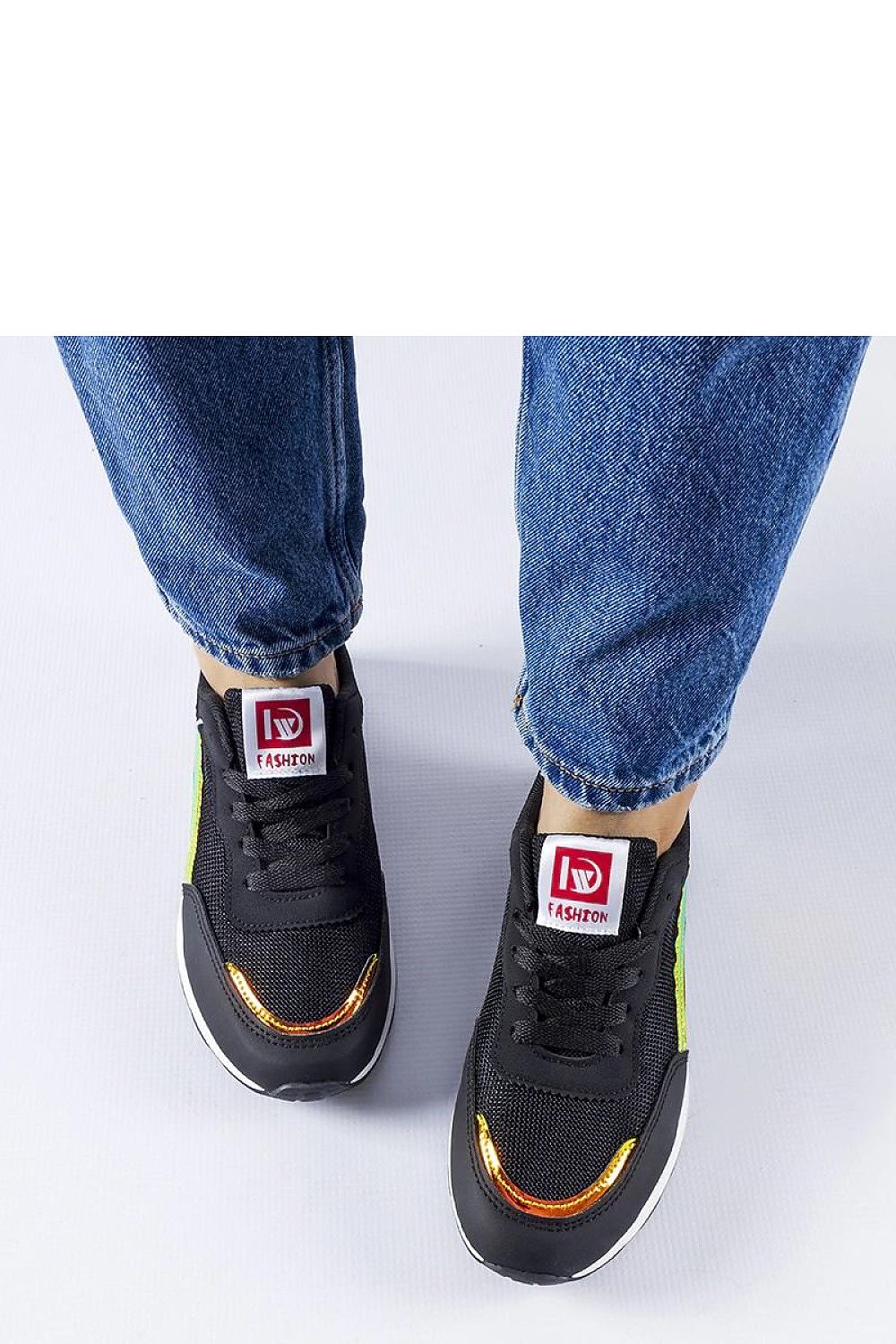 Sneakers model 207621 Solea