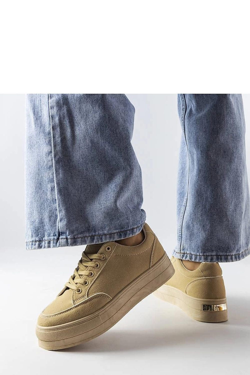 Sneakers model 207812 Solea