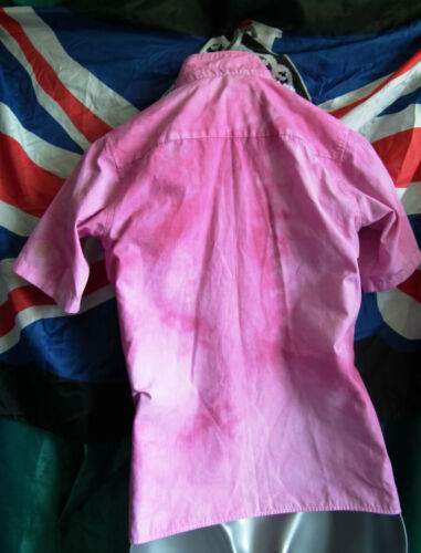 pink.SEX PISTOLS SHIRT WITH SONGS AND SEDITIONARIES.ch 40" punk, short sleeve none