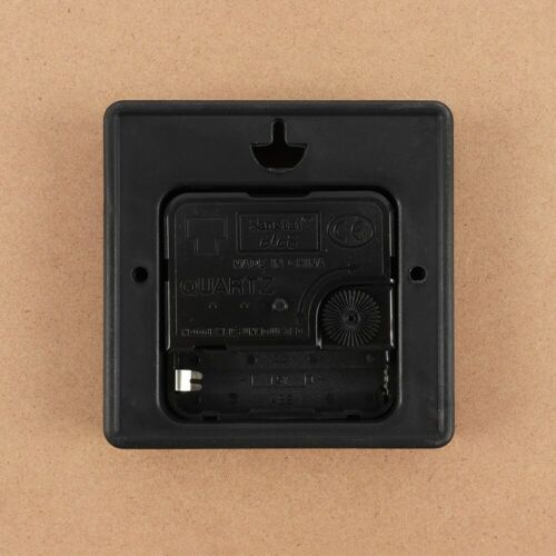 PAGAN/WICCAN/PUNK/GOTH -•Love You To The Moon and Back Clock- H28cmXW28cmXD2.5cm Unbranded