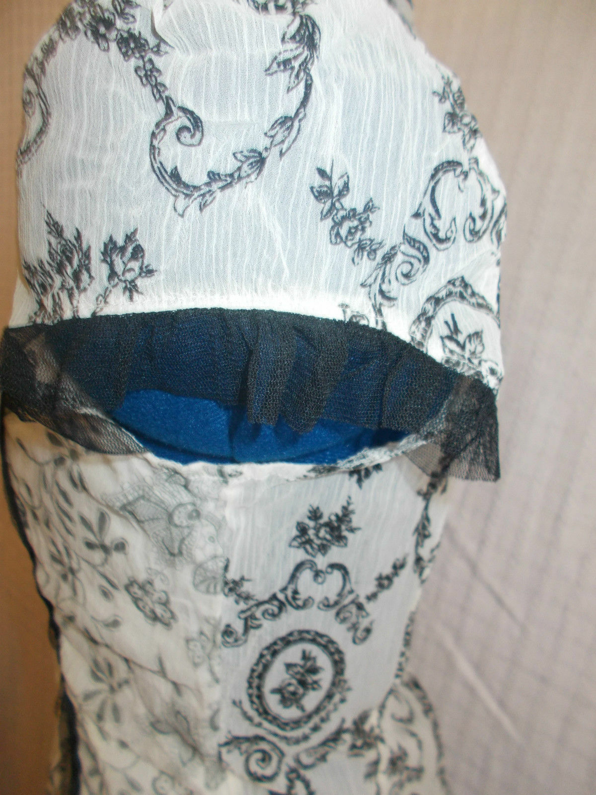 size10 ivory/pattern sections blouse, button front& lace, ribbon detailing Unbranded