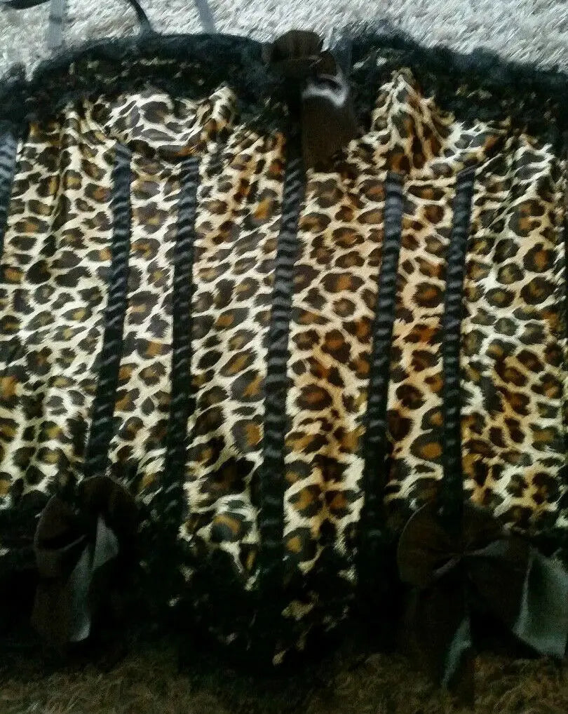 Funky Sexy size 2XL leopardskin print corset top, with black lace edging, ribbon Unbranded