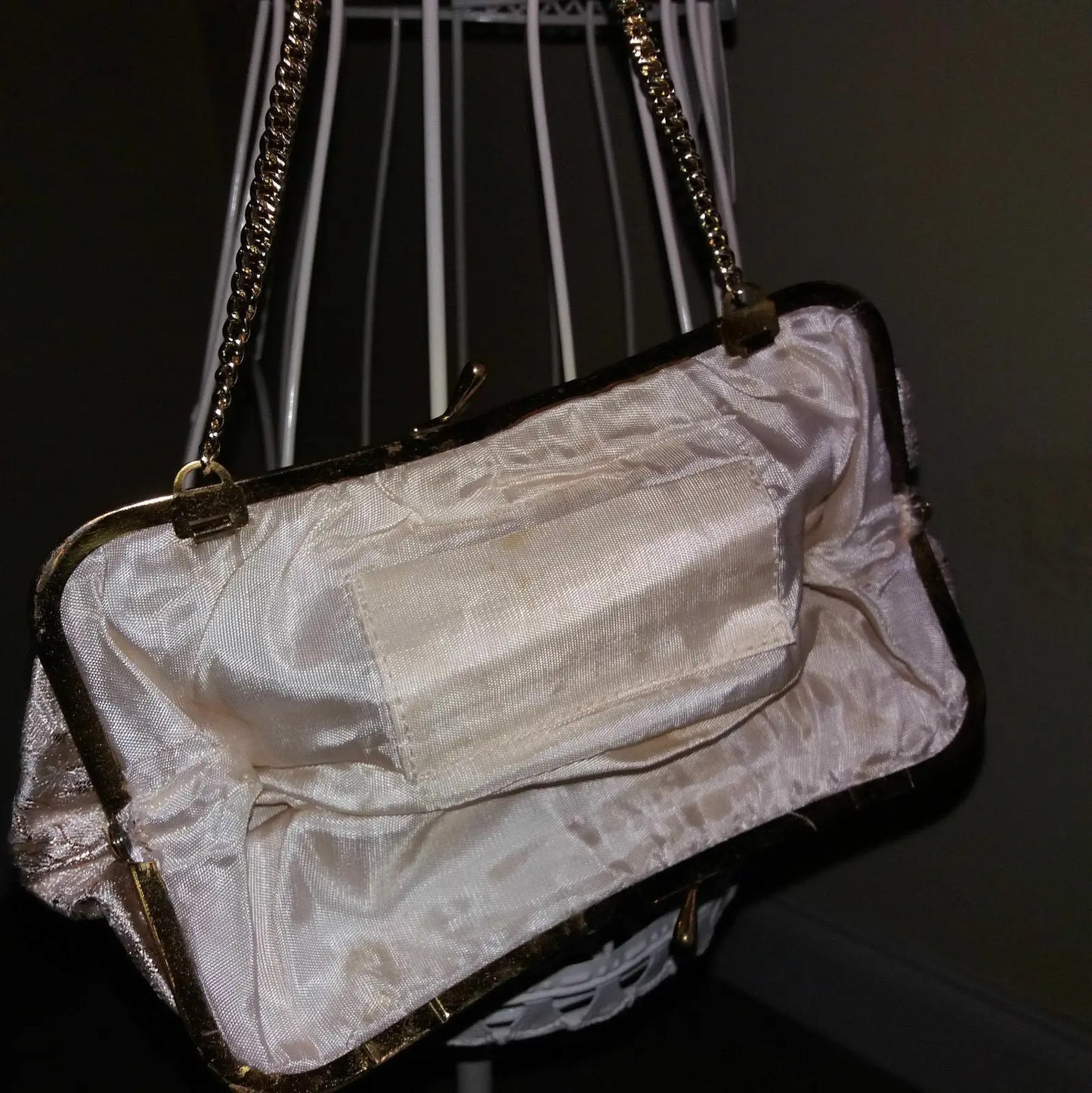 StunningVintage Retro gold Evening bag/ CLASP 9.5"X3" gold chain handle,lined Unbranded