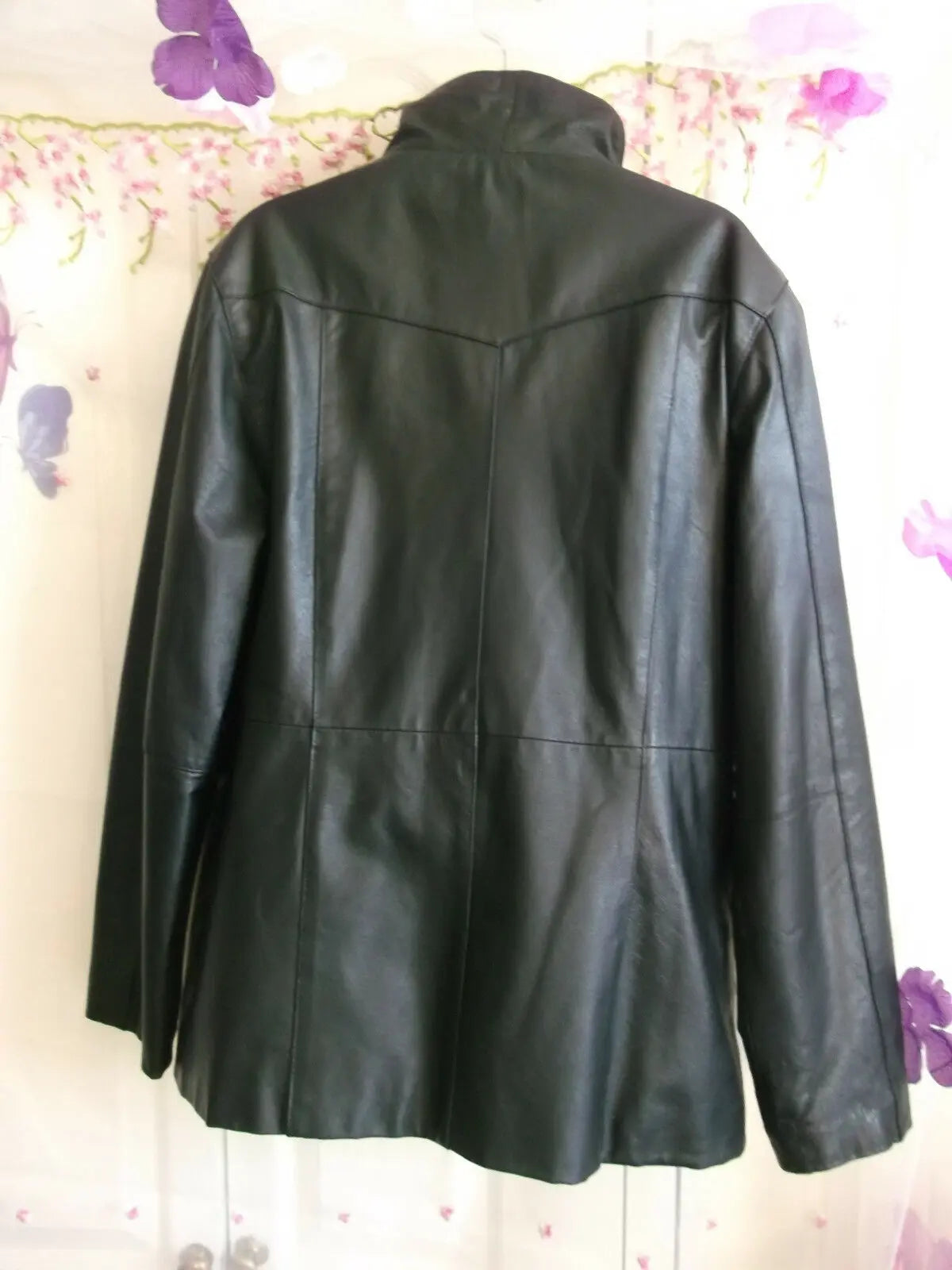 Stunning, Black leather coat 3/4 length,zip front,size 12.Bust 43".excellent con Unbranded