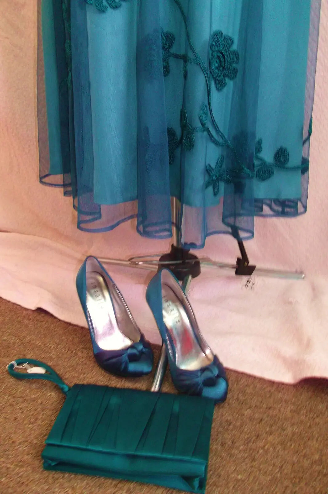 Turquoise "Coast" 2 piece bodice & skirt exquisite hand embellishment. Size 12 Coast