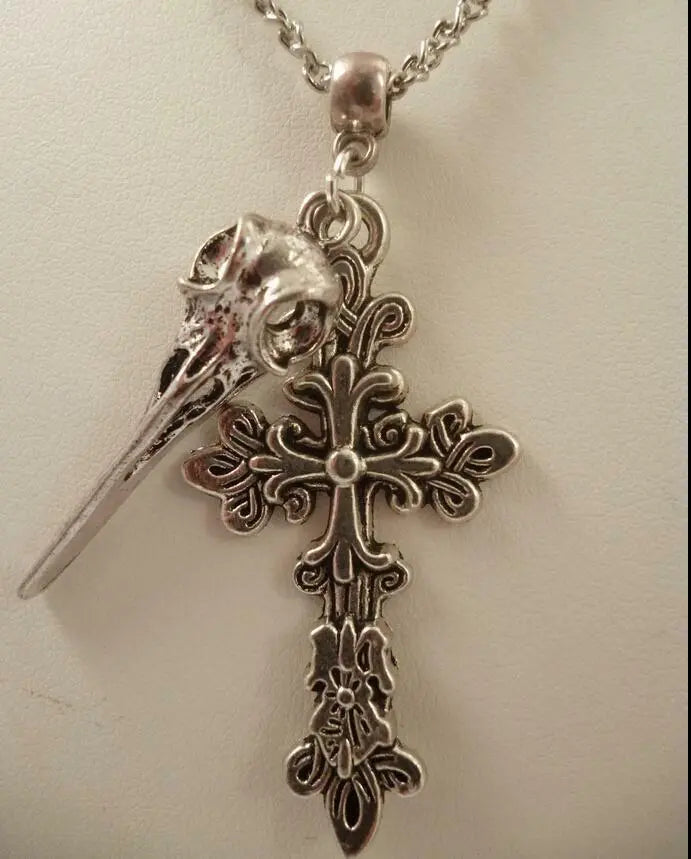 Vintage Silver Raven Skull/Filigree Cross Charms Chain Statement Collar Necklace Unbranded