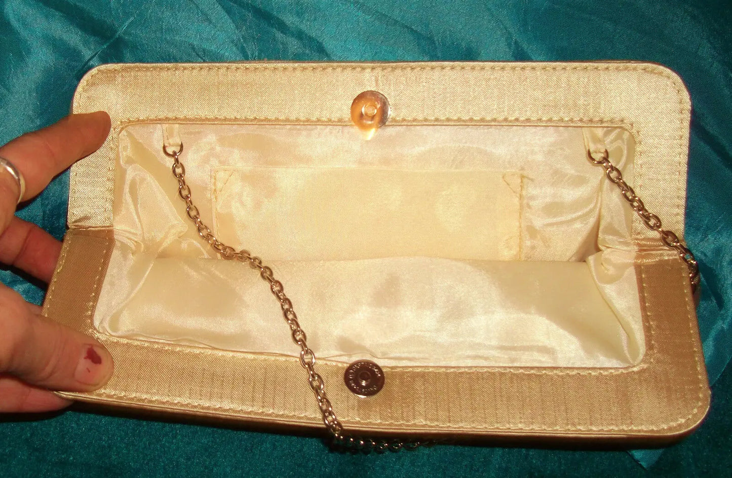 evening wear-gorgous Gold satin flower design clutch bag with silver strap Unbranded