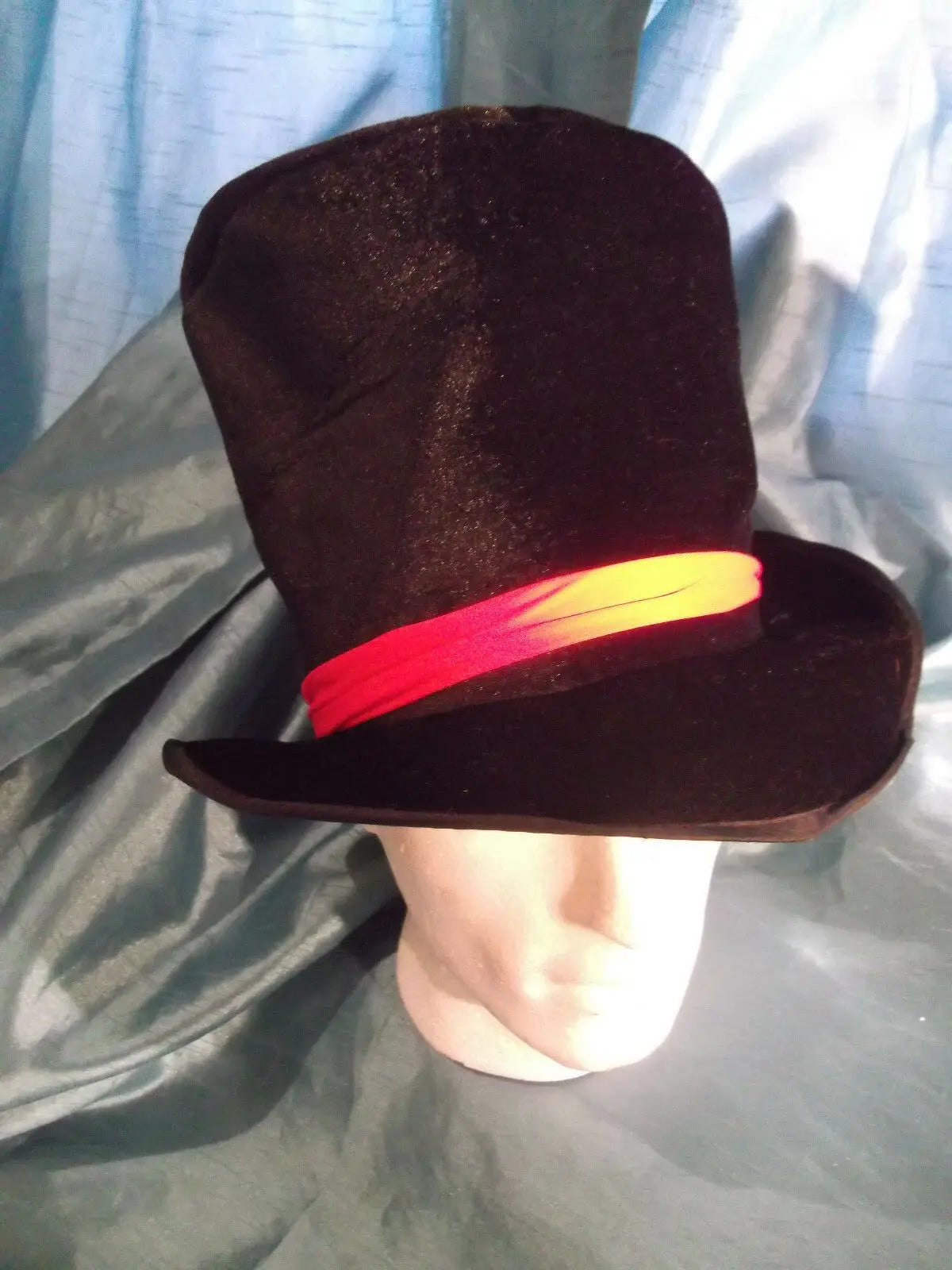 punk/cosplay/festi/stagewear/costume/BLACK VELVET MAD HATTER FOLDUP unbranded. vintage