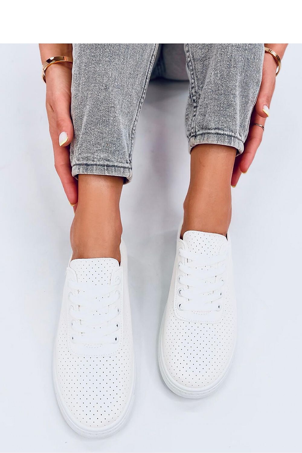 Sneakers model 194612 Inello Inello