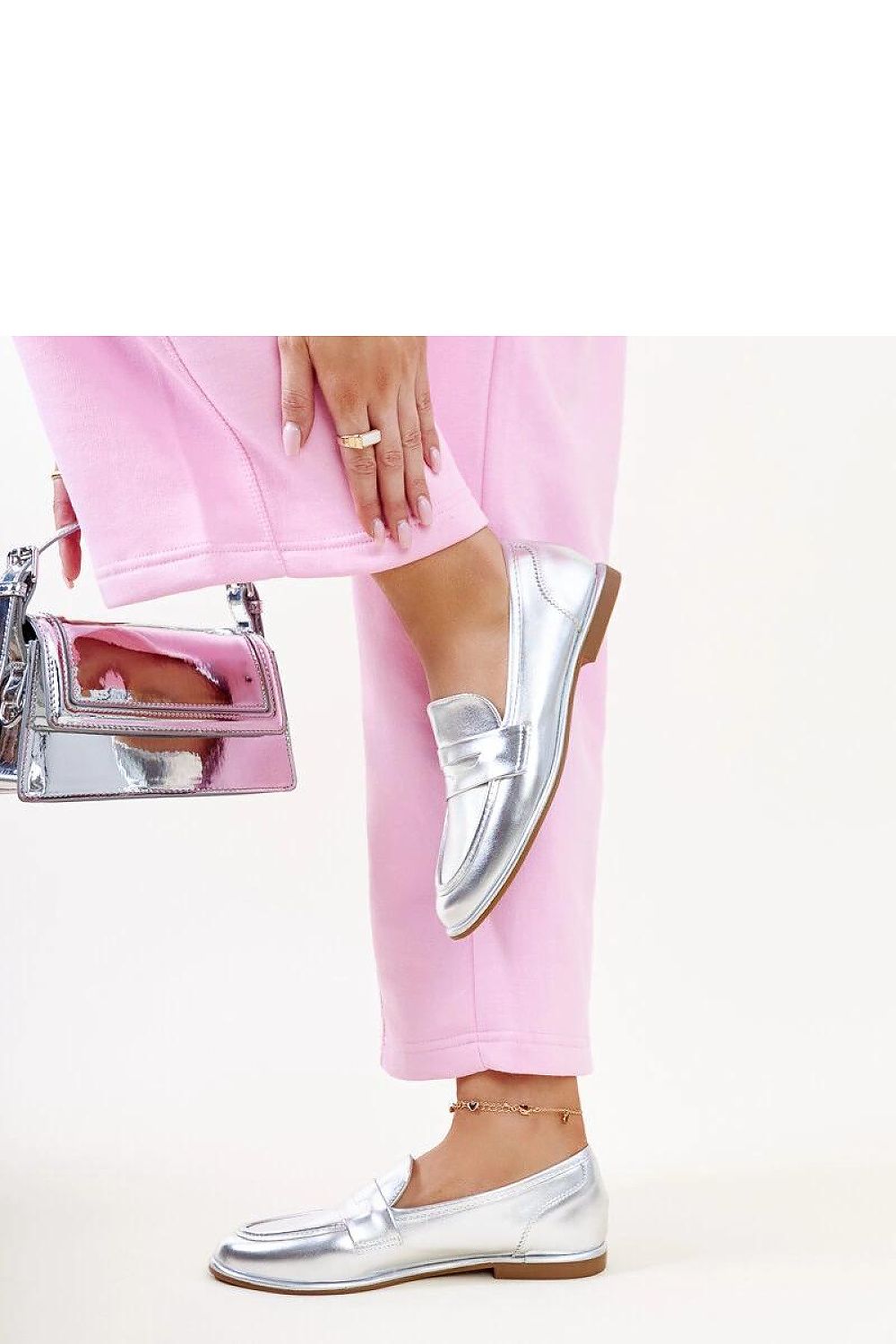  Low Shoes model 206459 Solea 