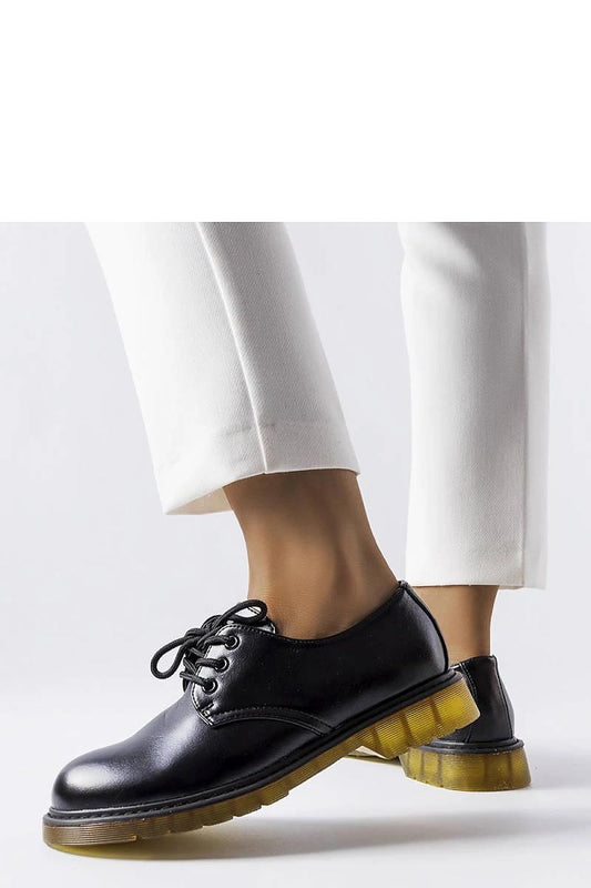  Low Shoes model 207086 Solea 