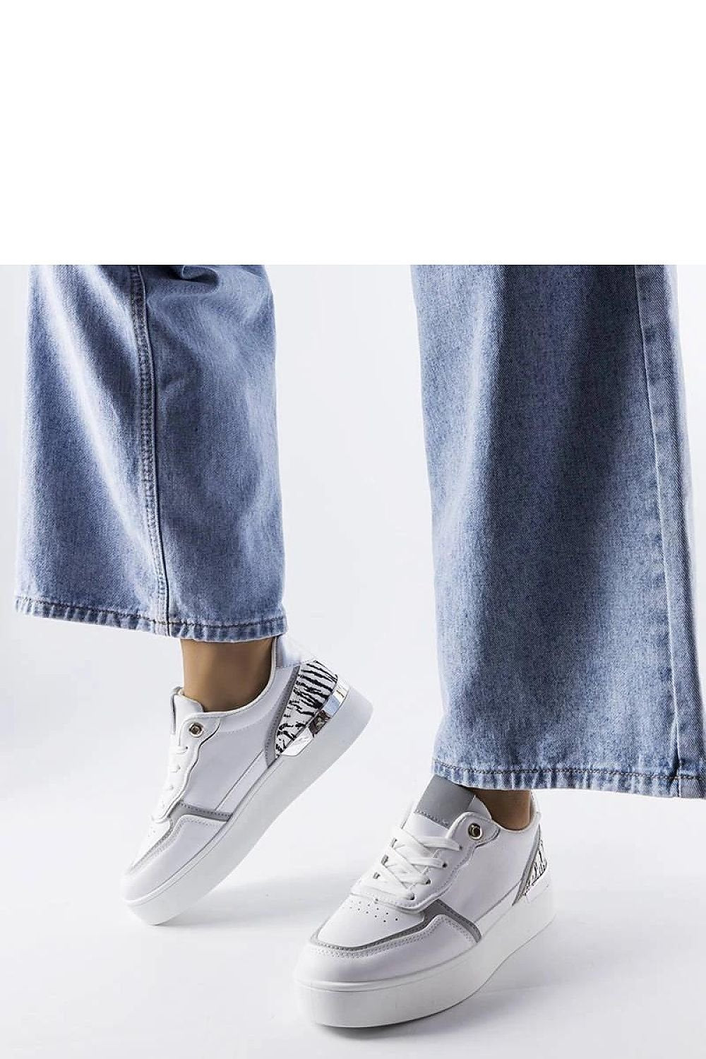  Sneakers model 207885 Solea 