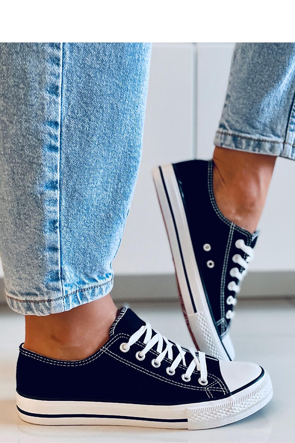 Sneakers model 170662 Inello Inello