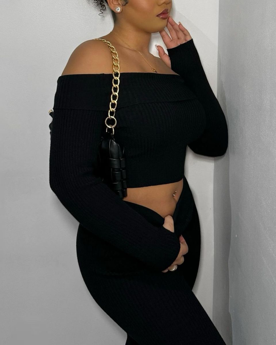 Knitted Long Sleeves Cropped Off Shoulder Top and Trousers Co-ord Set Moda