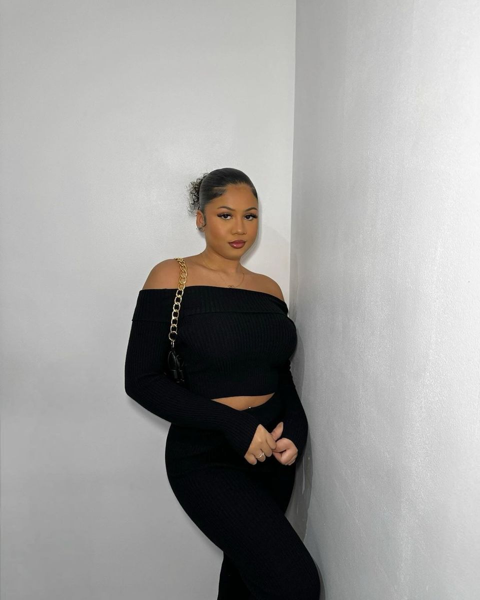 Knitted Long Sleeves Cropped Off Shoulder Top and Trousers Co-ord Set Moda