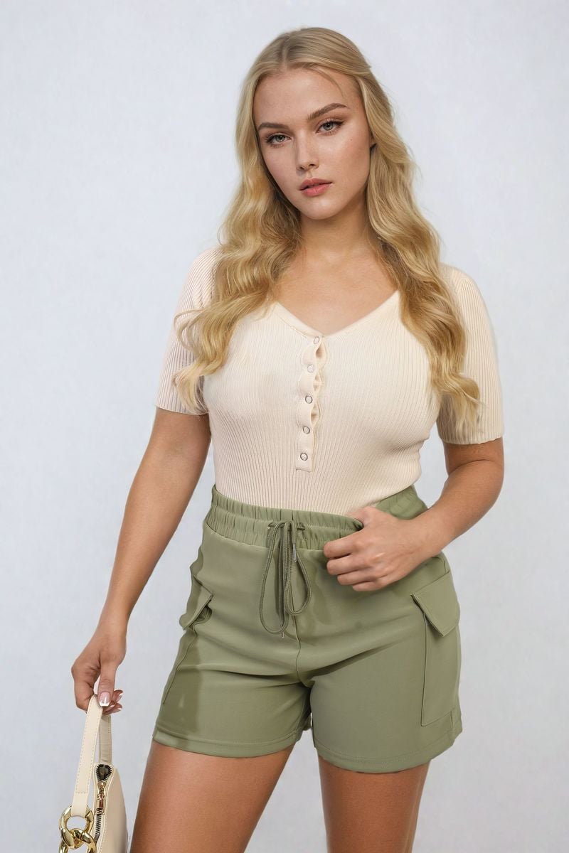 Elastic Waist Drawstring Pocket Detail Shorts Moda