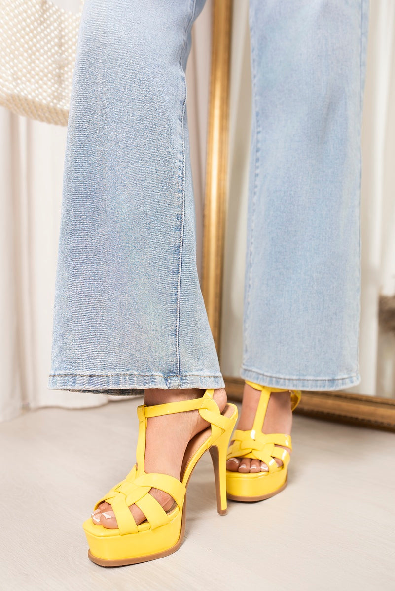 Platform T Bar Sandal High Heels Moda