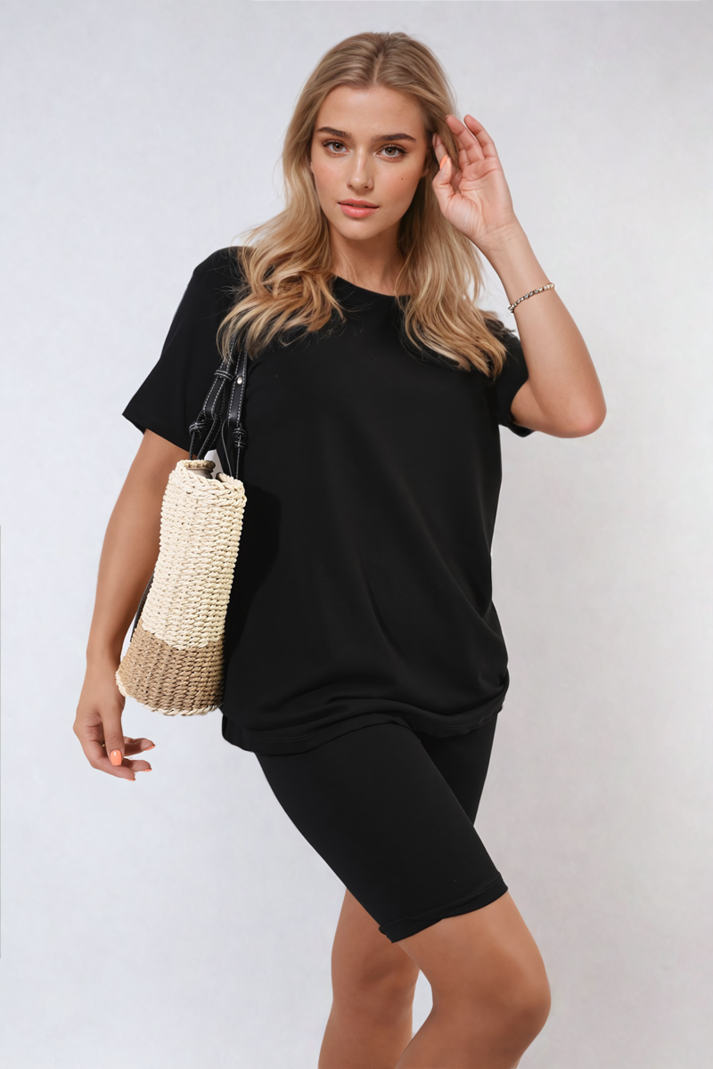 Loose Fit Top and Biker Shorts Co-ord Set Moda