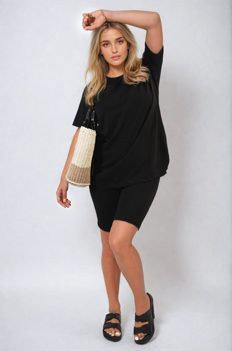 Loose Fit Top and Biker Shorts Co-ord Set Moda