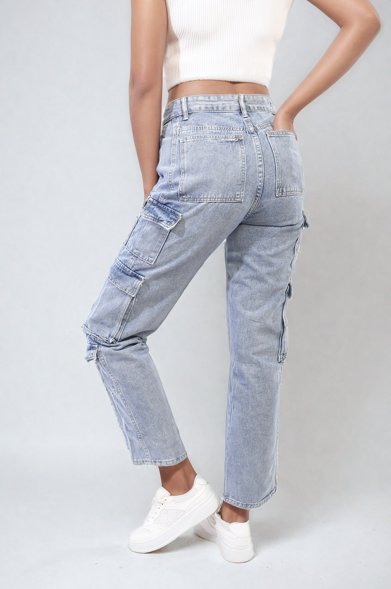 Multi Flap Pockets Cargo Jeans Moda