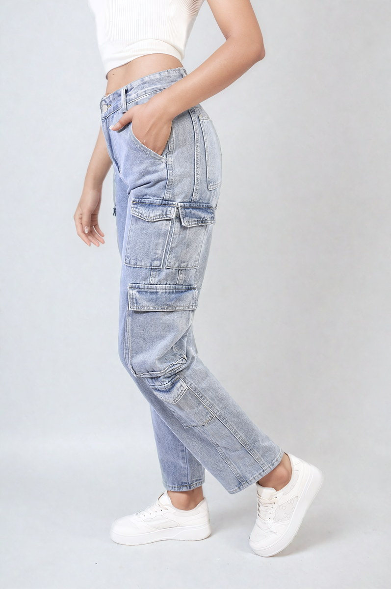 Multi Flap Pockets Cargo Jeans Moda