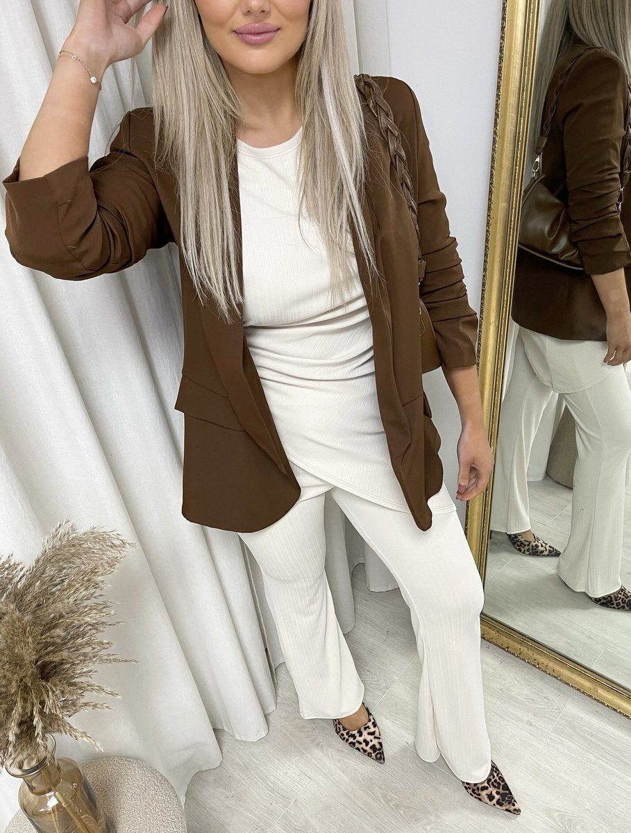 Ruched Sleeve Open Front Blazer Jacket with Front Pockets Moda