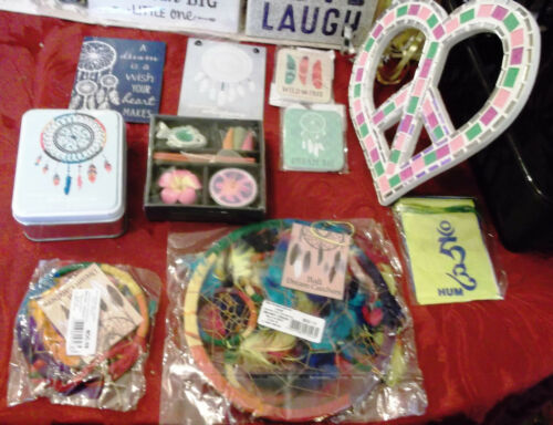 Funky dreamcatchers-giftset 1.(12 items) Dream BIg. Perfect funky gift item none