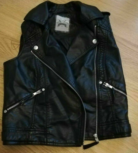 punk/biker/rock chic Women's leather vest-biker jacket style.size 8, lined. Unbranded