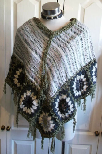 gorgeous hand-made woollen tassled poncho with loose ends-size medium Unbranded