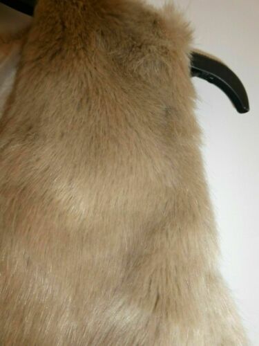 FUNKY WARM ladies size 8 Papaya sleeveless faux fur open front GILLETT-BEIGE. Papaya