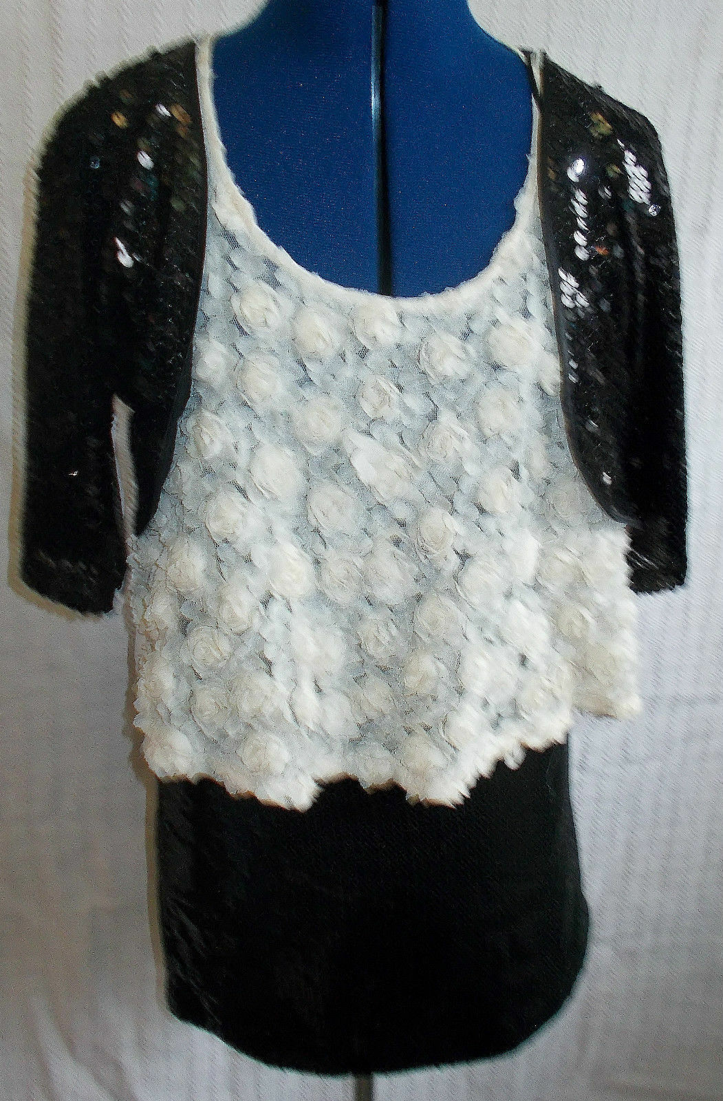 Unusual .cream cropped 60's style flower applique top .size 16, see through Unbranded