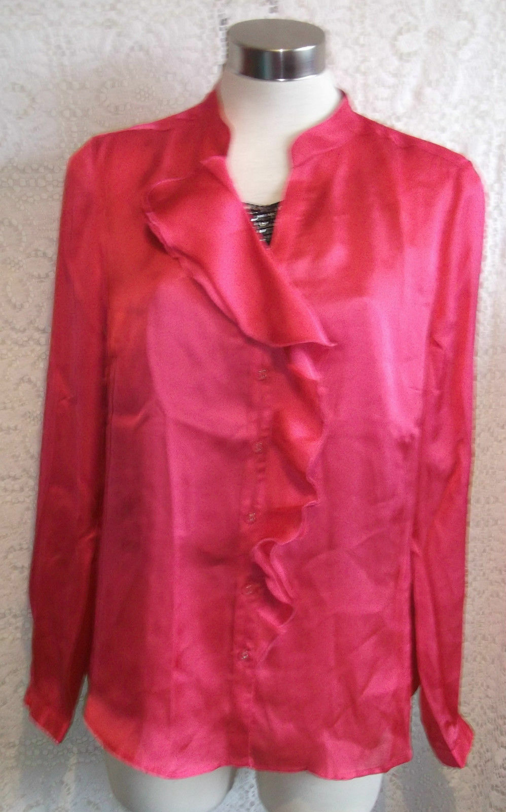 SLINKY & sexy pink asymetric ruffle front blouse.size16.long sleeves Savoir