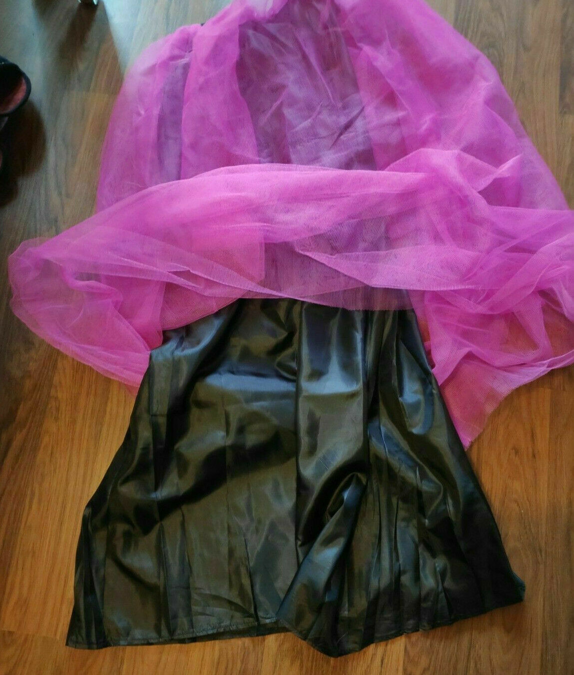 Phaze Clothing 2 Layer's Skirt Pink With Black Under Skirt Size Medium Long... PINK