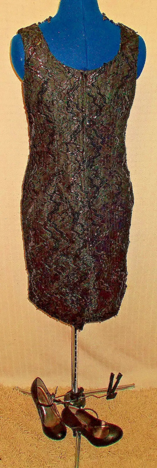Exquisite BEADWORK TRUE Vintage Black Lace & Beadwork textured dress. size 10- Unbranded