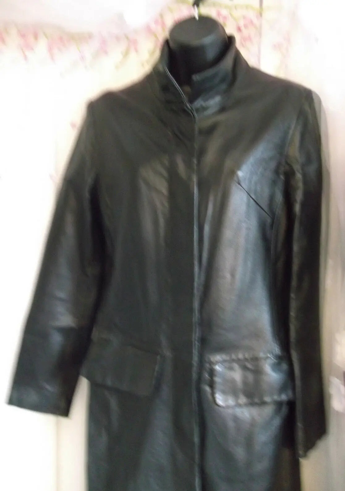 MUST SEE LONG SOFT BLACK LEATHER SLIM COAT Goth Matrix Style size 8 (8/10) VGC Matrix