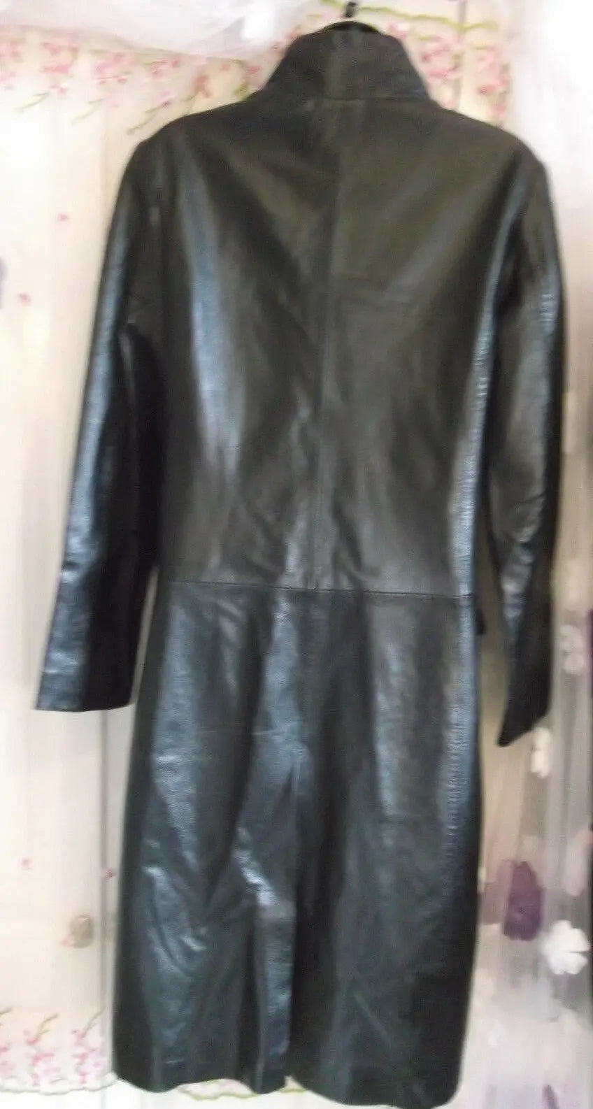 MUST SEE LONG SOFT BLACK LEATHER SLIM COAT Goth Matrix Style size 8 (8/10) VGC Matrix