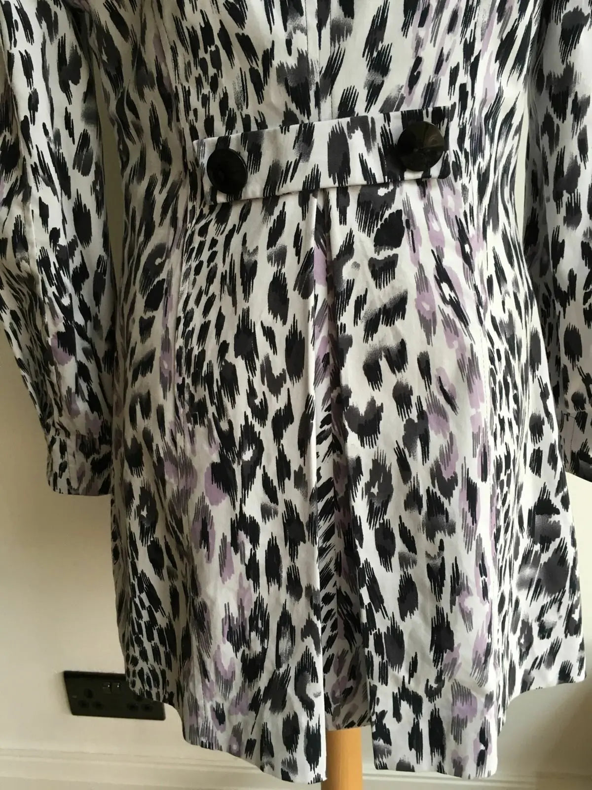 M&S Per Una Black/lilac Leopard Print Cotton Mix Lined Coat in size 10 Rrp£65 Per Una