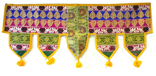 Radlisha Krisha Toran 98cm x 37cm. Oriental exquisite window/door display. Unbranded