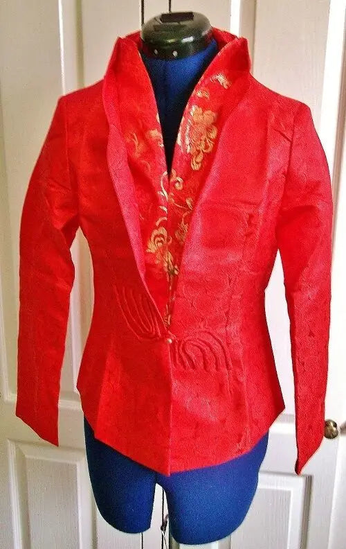 SIZE 10.FAB CHINESE SILK FITTED JACKET-RED & gold SILK, LINED,MANDARIN COLLAR Unbranded