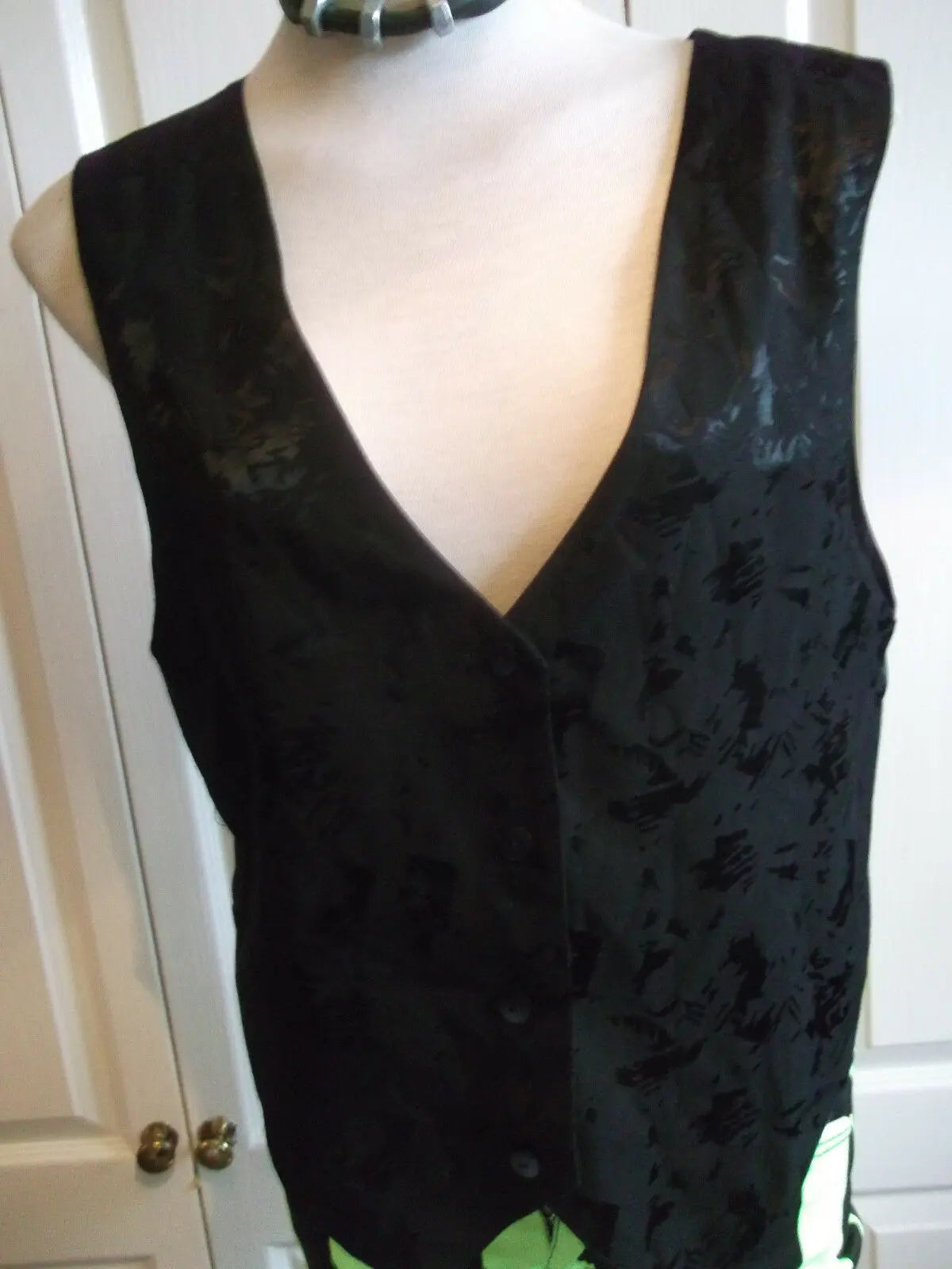 Stunning SteamPunk Waistcoat-BLACK SHINY WITCH DE.size38" 12/14 Stagewear//festi Unbranded