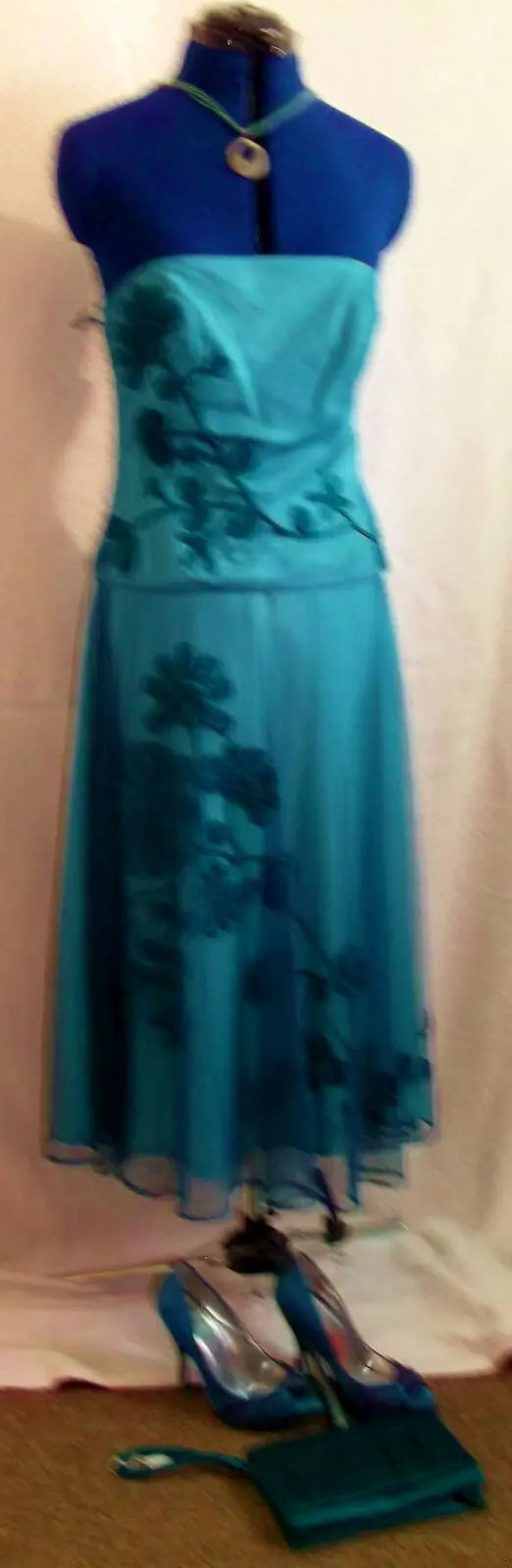 Turquoise "Coast" 2 piece bodice & skirt exquisite hand embellishment. Size 12 Coast