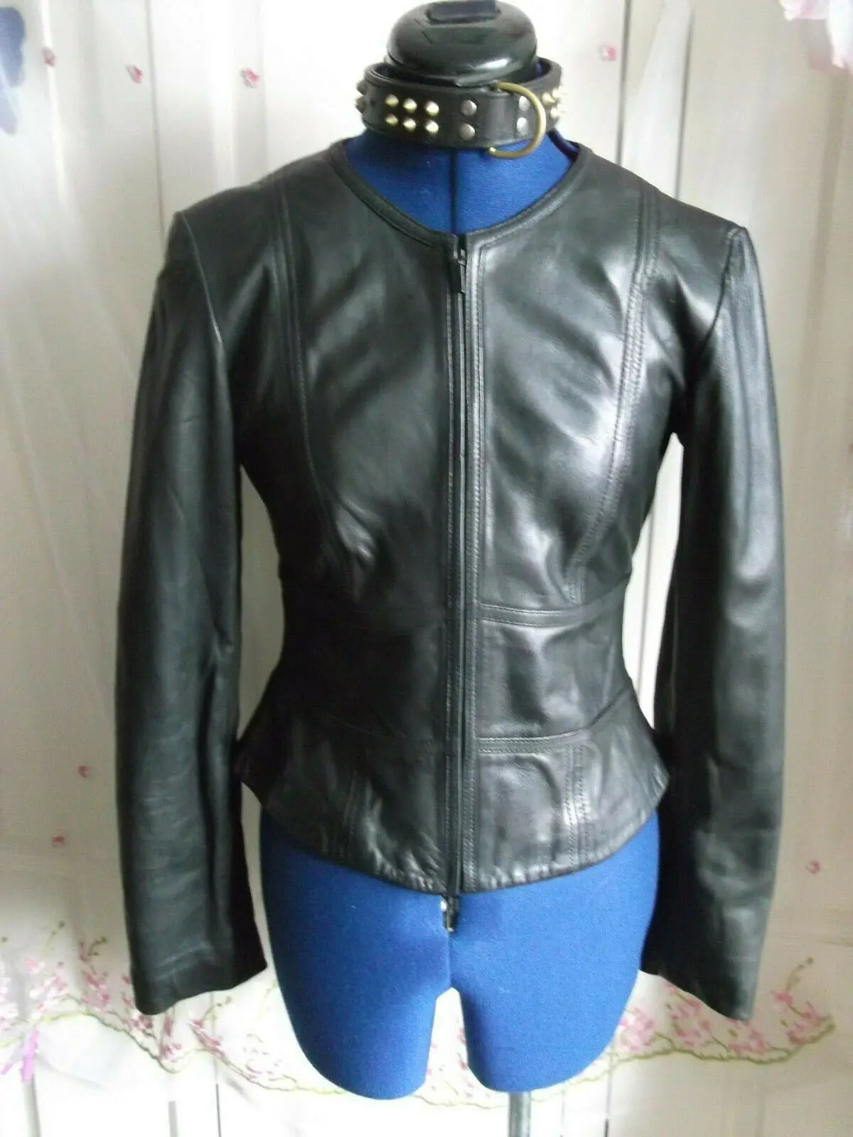 Vintage  BLACK leather biker/STEAMpunk/hip jacket.size8 ZIP FRONT,no collar. M&S Marks and Spencer