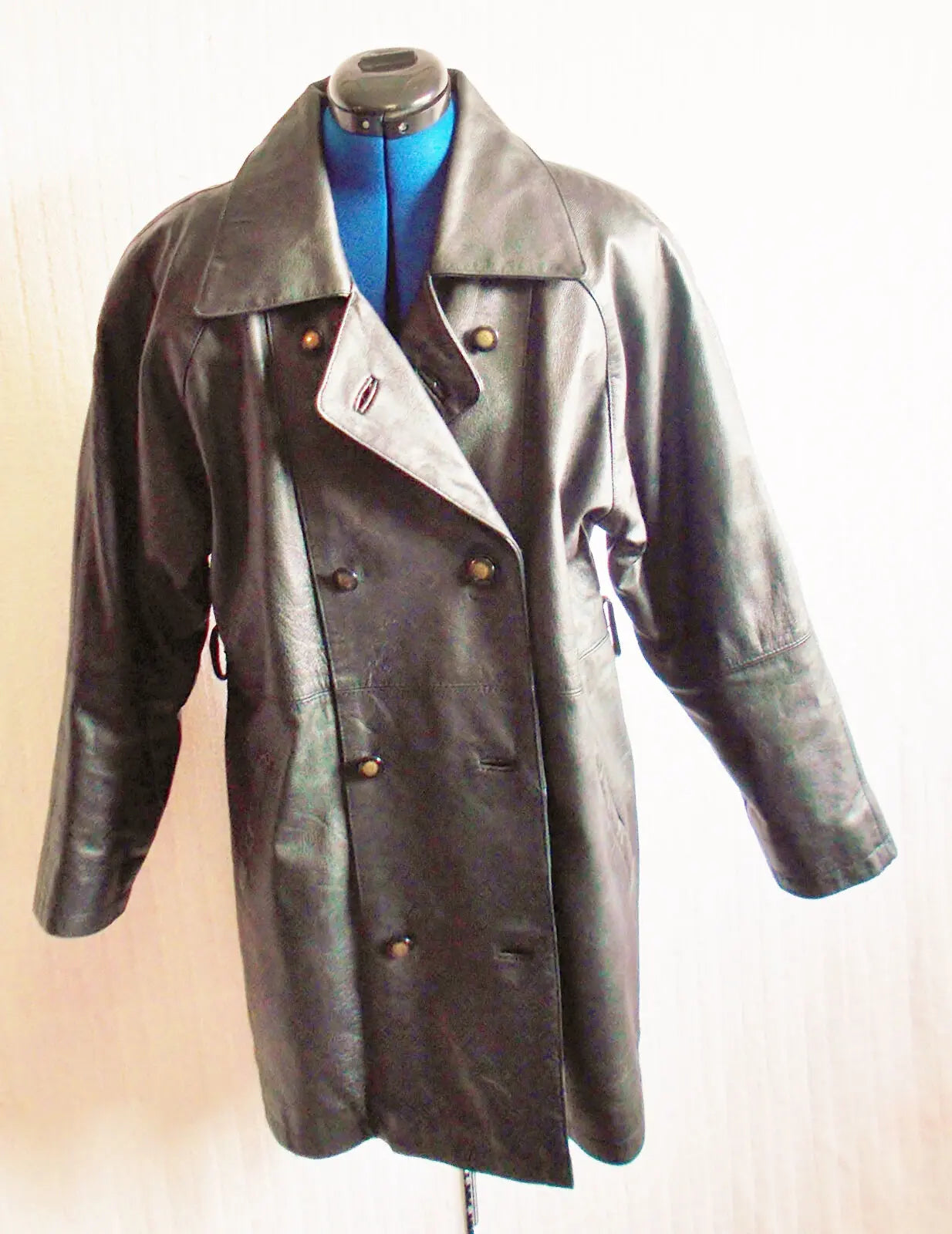 Vintage Black Unisex quality heavy leather 3/4 length coat Size 10/12 lined. Unbranded