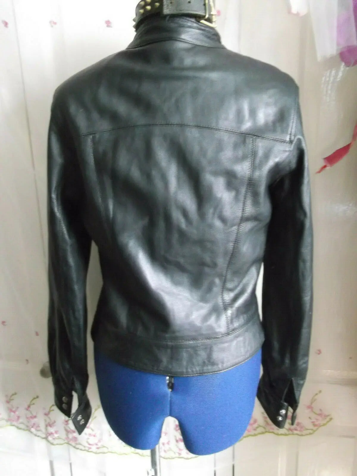 Vintage HAUNT BLACK leather biker/punk/hip jacket.sizeS/10.ZIP front,lined, HAUNT