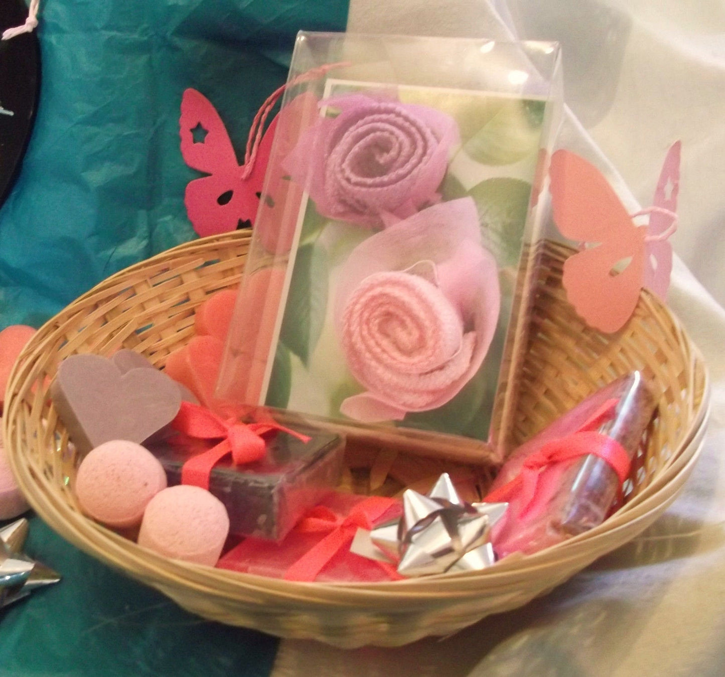 valentines day/mothers day hand-made-soaps in -pink purple basket 6 GIFT SETS.perfect Wonkey Donkey Bazaar