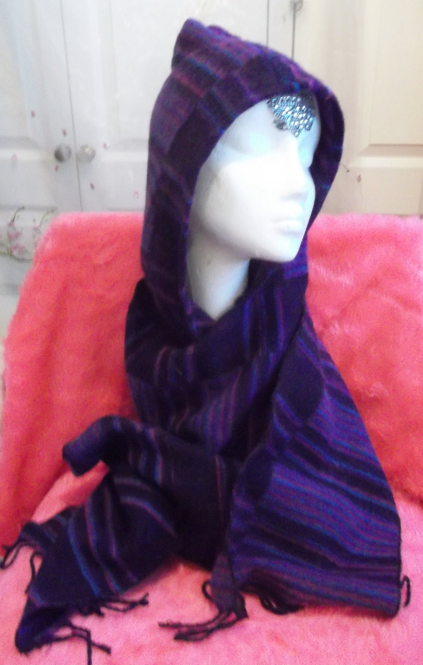 Cashmelon Hood & Scarf Cashmelon wool one piece hood and scarf.very snuggly, warm and cosy.handmade Wonkey Donkey Bazaar