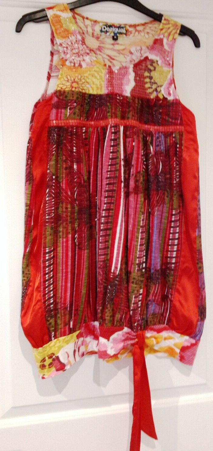 gorgeous DESIGUAL summer TOP . size med. Excllent designer item,sleeveless,reds,oranges Wonkey Donkey Bazaar