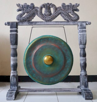 hand-made healing Medium Gong in Stand - 35cm - Greenwash Wonkey Donkey Bazaar