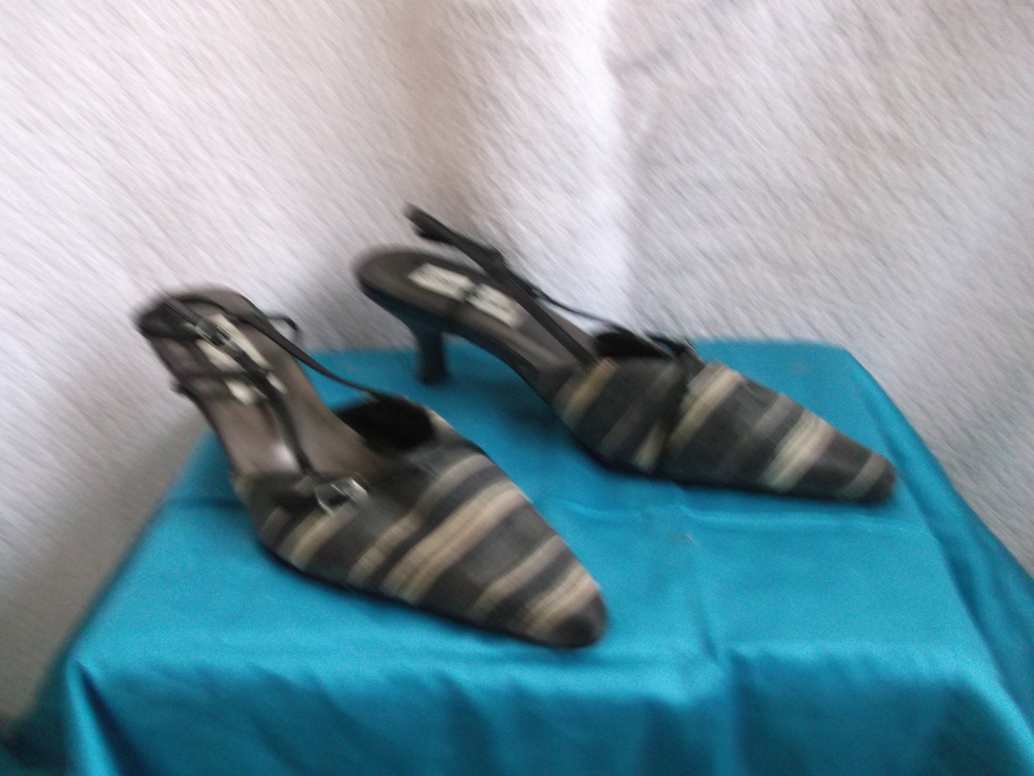 60's inspired low hel strappy sandals. Size 4 Wonkey Donkey Bazaar